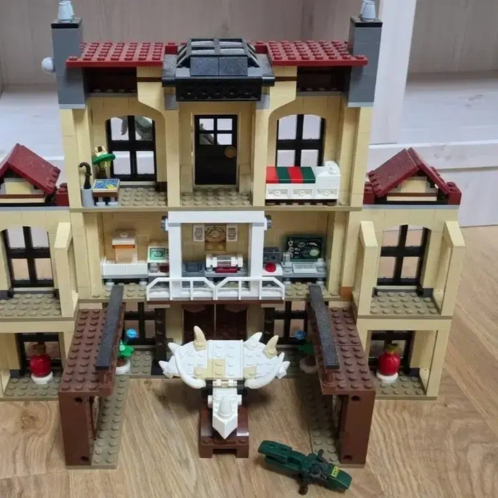 [BUNJANG] LEGO Jurassic World 75930 Indoraptor Rampage at Lockwood Estate Set / 레고 쥬라기 월드 75930 (피규어와설명서 있음!)