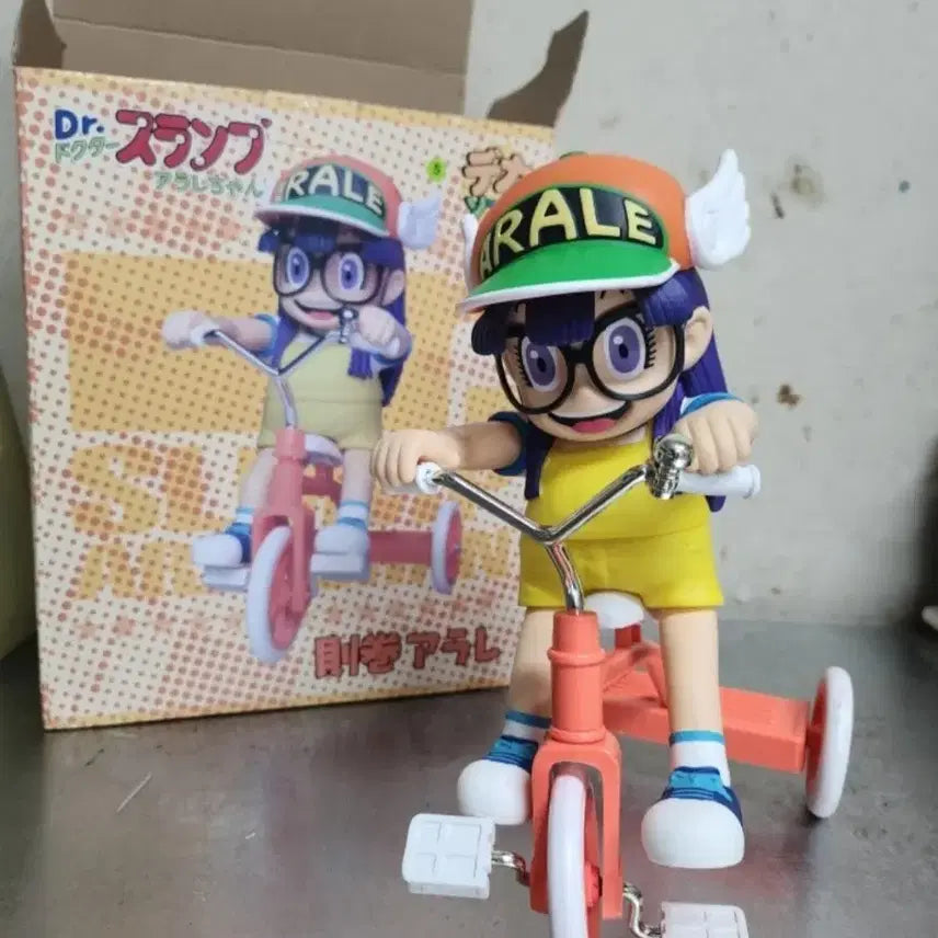 [BUNJANG] Dr. Slump Arale Figure Bicycle Original / 닥터슬럼프 아라레 피규어 자전거 정품