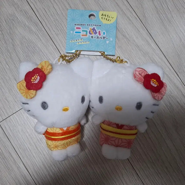[BUNJANG] Sanrio Hello Kitty Nicobuni Magnetic Doll Keychain Set / [새상품][우정키링][산리오] 헬로키티 니코누이 자석 인형 키링 세트