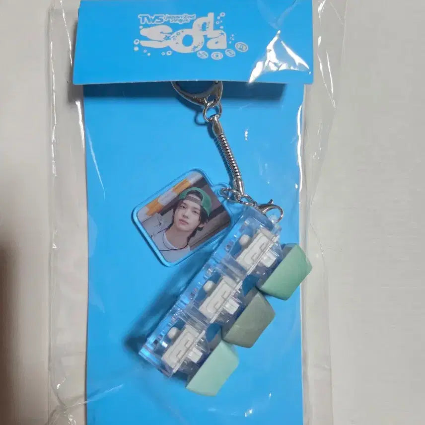 [BUNJANG] TWS SODA X SODA Shibuya 109 Pop-up Keycap Keychain Jihoon / 현물)투어스 소다소다 시부야109 팝업 키캡 키링 지훈