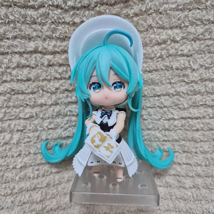 [BUNJANG] Hatsune Miku Symphony Nendoroid Figure / <<비공식>>하츠네 미쿠 심포니 넨도로이드 피규어