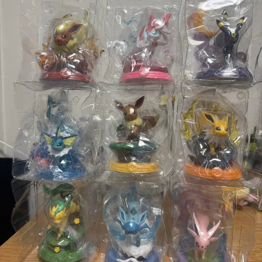 [BUNJANG] Pokemon Punizum Eevee 9-Piece Full Set (New) / 포켓몬 퍼니즘 이브이 9종 일괄판매 해요(새상품)