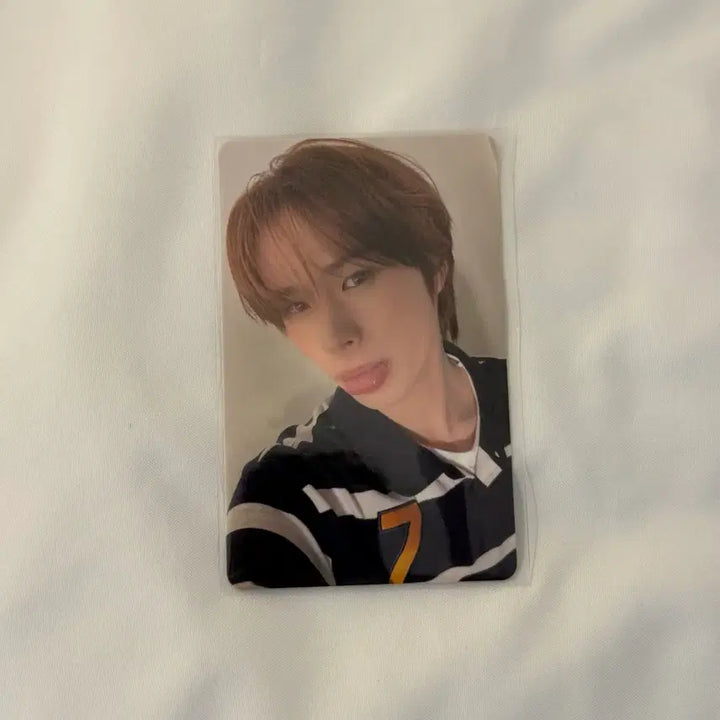 [BUNJANG] TWS Kyungmin Weverse Japan SODASODA Photocard POB / 투어스 경민 위버스 재팬 소다소다 포카 SODASODA 특전 포토카드