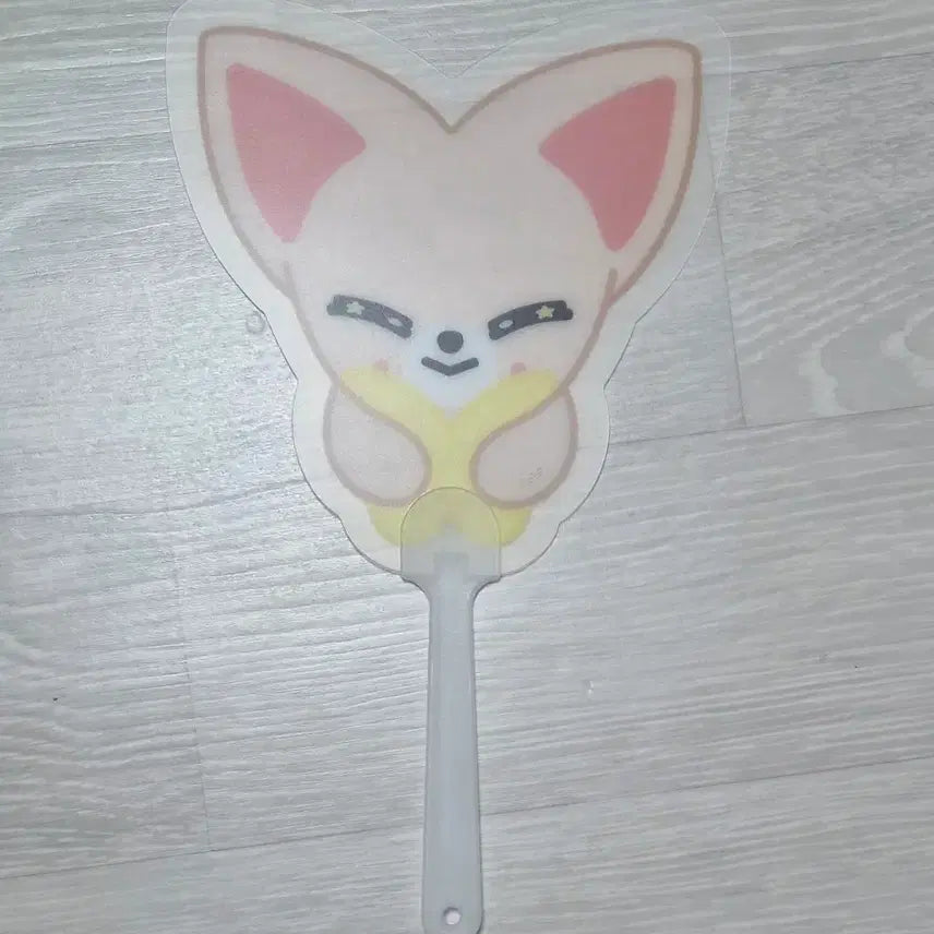 [BUNJANG] Stray Kids Run Away Concert Gift Foxy Fan / 스키즈 런잇 콘서트 막막 8/2 입장 기프트 폭시니 부채