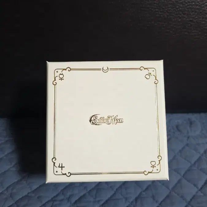 [BUNJANG] OST Sailor Moon Crystal Star Compact Wristwatch / OST X 세일러문 손목 시계