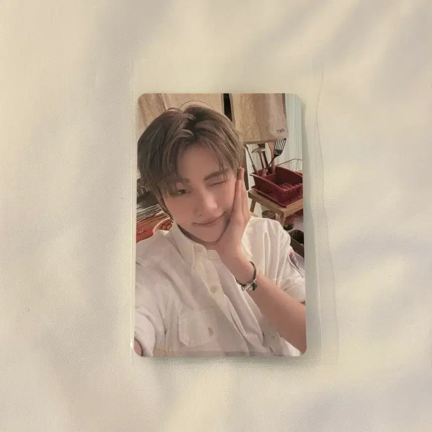 [BUNJANG] TWS Jihoon Universal Japan SodaSoda Photocard / 투어스 지훈 유니버셜 재팬 소다소다 포카 SODASODA 특전 포토카드