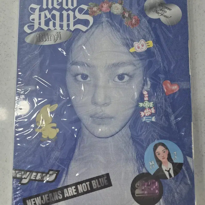 [BUNJANG] NewJeans Bluebook Minji Sealed Album / [미개봉]뉴진스 블루북 민지 미개봉앨범 판매