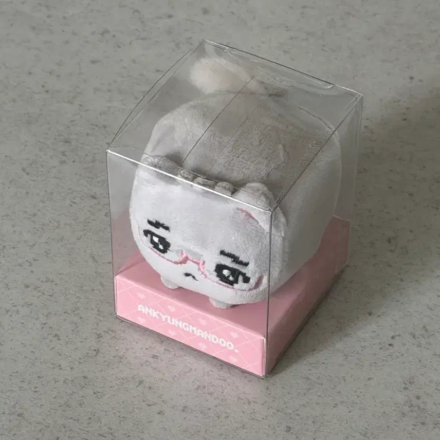 [BUNJANG] Ankyungmandu Cat Stress Ball / 안경만두 팝업 고양만두 스트레스볼 판매
