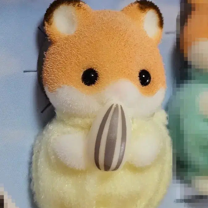 [BUNJANG] Sylvanian Families Yellow Baby Hamster (Split Set) / 실바니안 햄스터 신생아 분철 판매 (노랑)