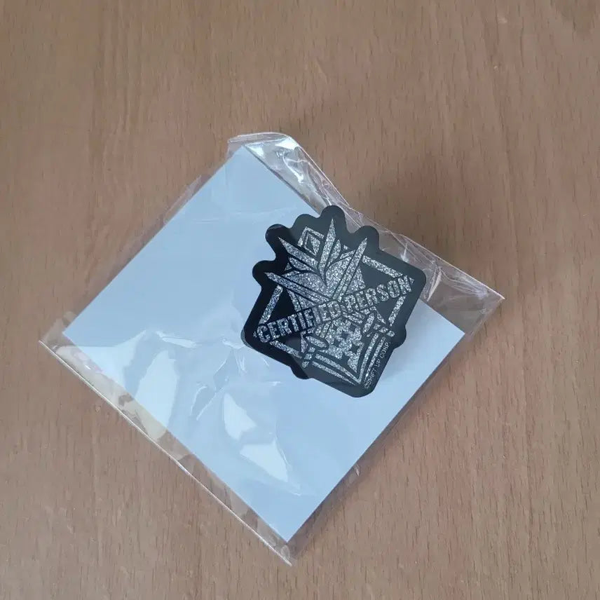 [BUNJANG] Niki Pop-up Badge Merchandise / 니케 팝업뱃지 굿즈 팝니다