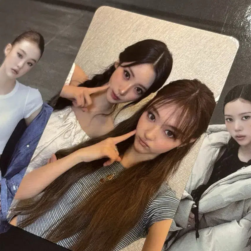 [BUNJANG] MEOVV Anna Ella SBS Gayo Daejeon Summer Photocard / 미야오 meovv sbs가요대전 썸머 안나 엘라 공방 포카 포토카드