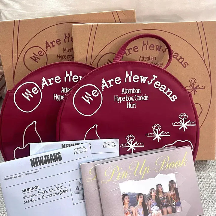 [BUNJANG] NewJeans Attention Hype Boy Album Bag Version Burgundy (Excluding Photocard) / 뉴진스 어텐션 하입보이 가방 앨범 버건디 (포카 미포함)