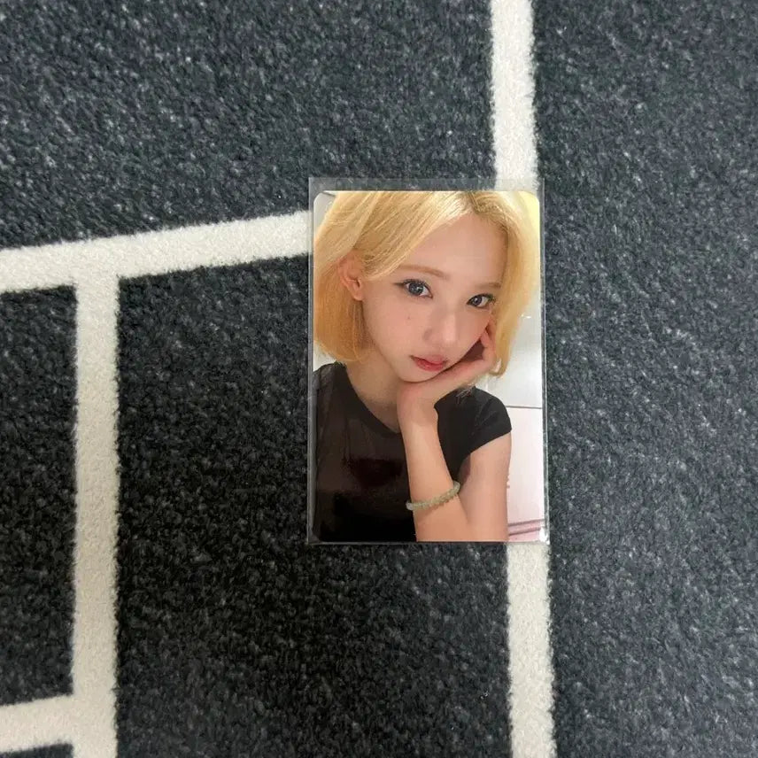[BUNJANG] HEART TO HEART Jiwoo Lemontang Soundwave Lucky Draw Photocard / 하츠투하츠 지우 레몬탱 사운드웨이브 럭키드로우 포토카드