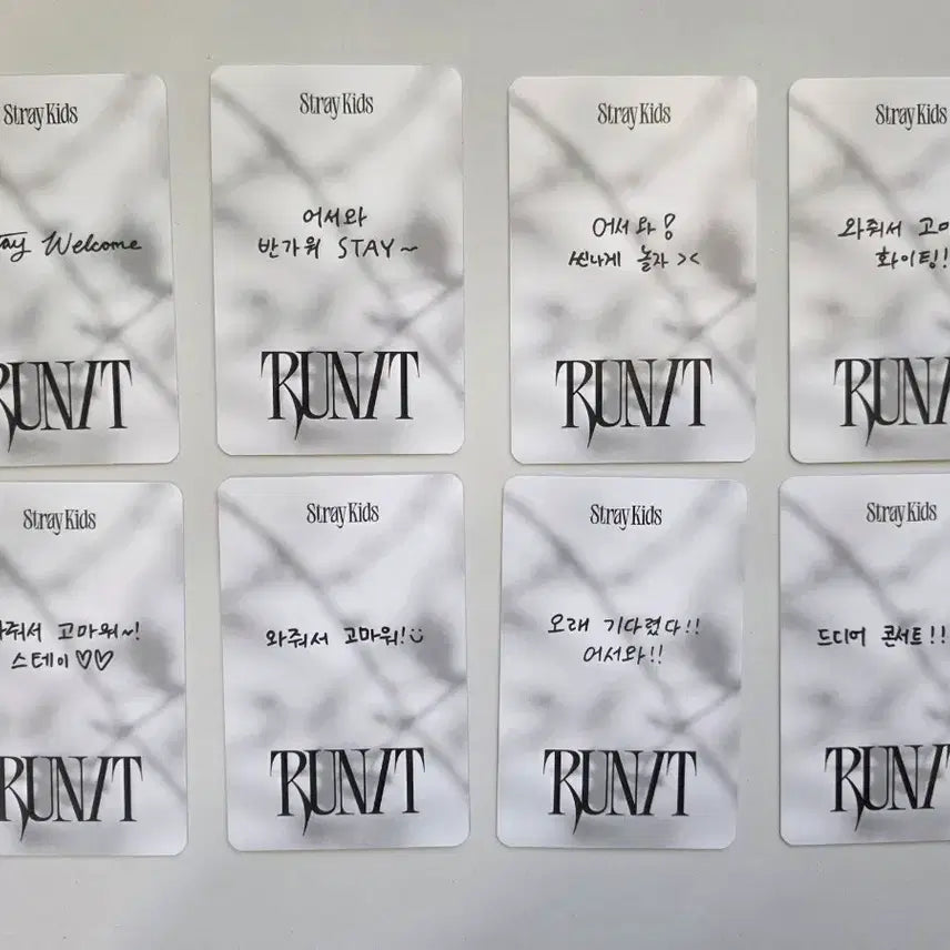 [BUNJANG] Stray Kids Run Away Seoul Concert Day 1 Entry Photocard Set (8 pcs) / 스트레이키즈 런잇 서울 콘서트 첫날 입장 포토카드 8장 세트
