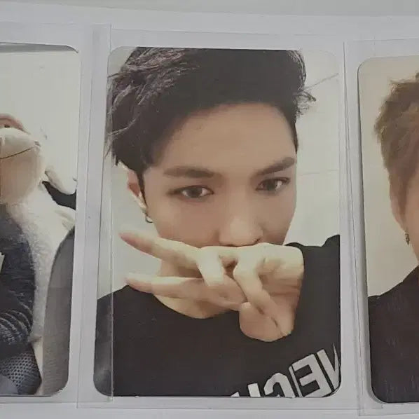[BUNJANG] EXO Chinese Version Album Photocard Set (Lay, Xiumin) / 엑소 앨범 중국어ver 판매해요 (레이 시우민 포카)