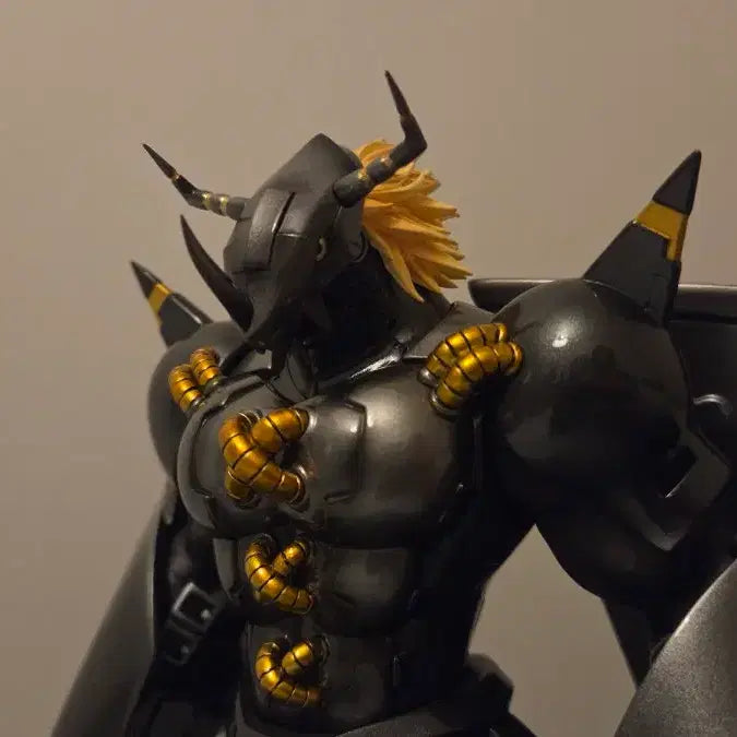 [BUNJANG] Mine Studio Black Wargreymon Resin Statue / MINE 스튜디오 블랙워그레이몬 레진