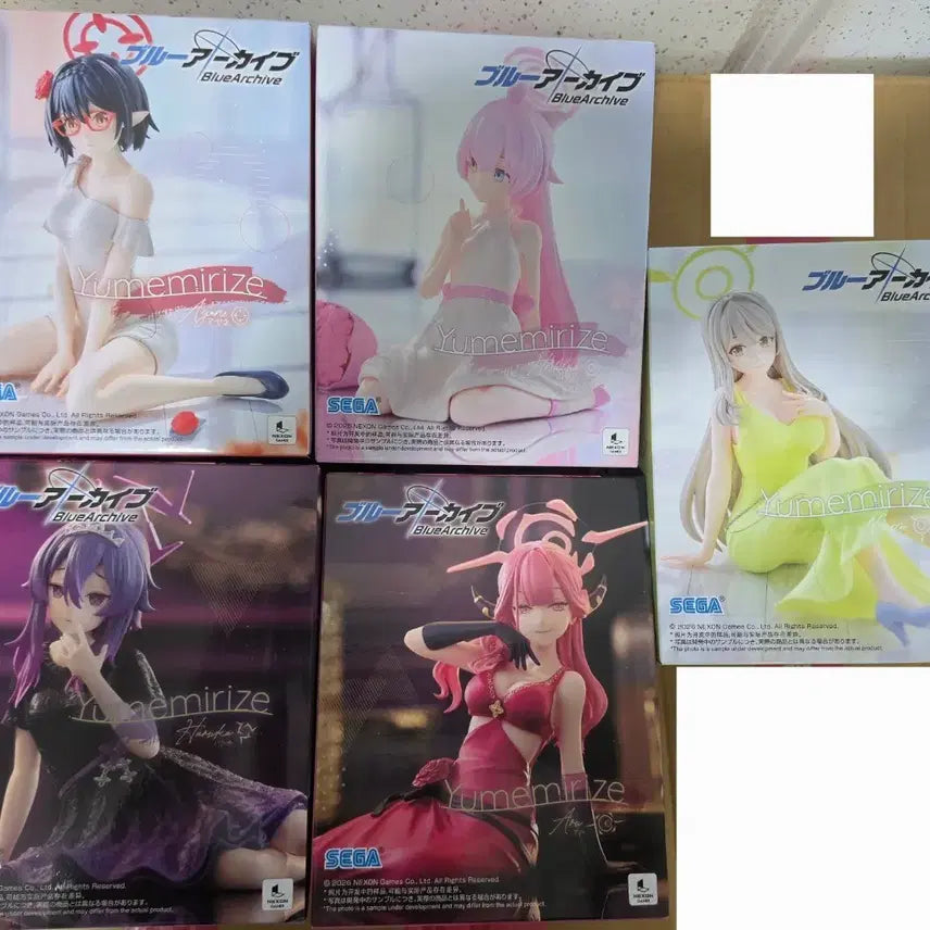 [BUNJANG] Blue Archive Yumemireize 5-Piece Figure Set (Sealed) / 블루아카이브 유메미라이즈 피규어 5종 미개봉 세트