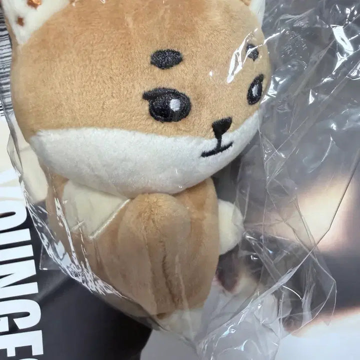 [BUNJANG] DAY6 DENIMALZ Young K Photocard Holder (Sealed) / (미개봉) 데니멀즈 손난로 인형 - 케 영케이