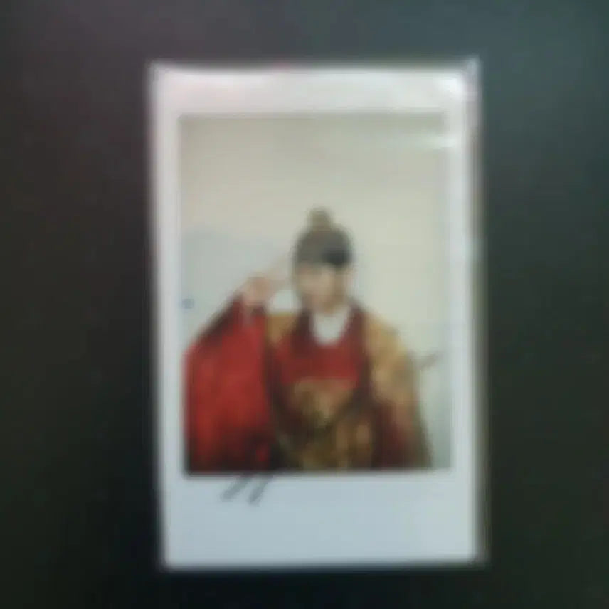 [BUNJANG] Block B B-Bomb Autographed Polaroid Photo / 블락비 비범 싸폴