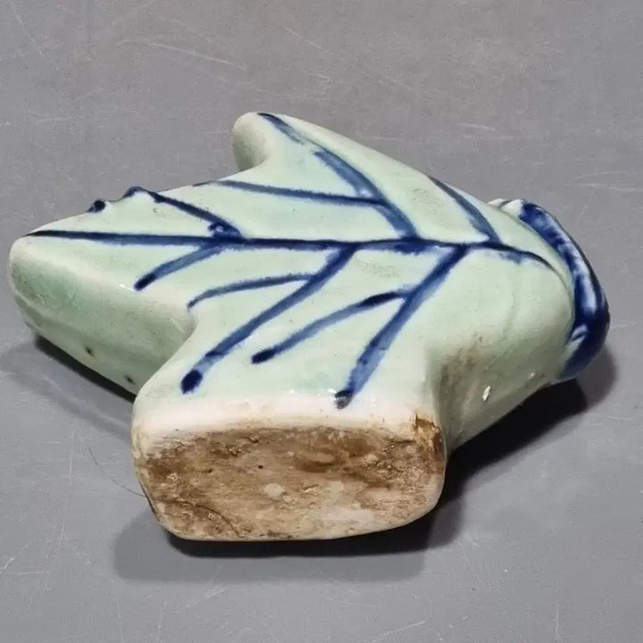 [BUNJANG] Antique Celadon Leaf Water Dropper with Cicada / 골동품 청자 청화 나뭇잎 첩매미 연적. 가로11 높이 9
