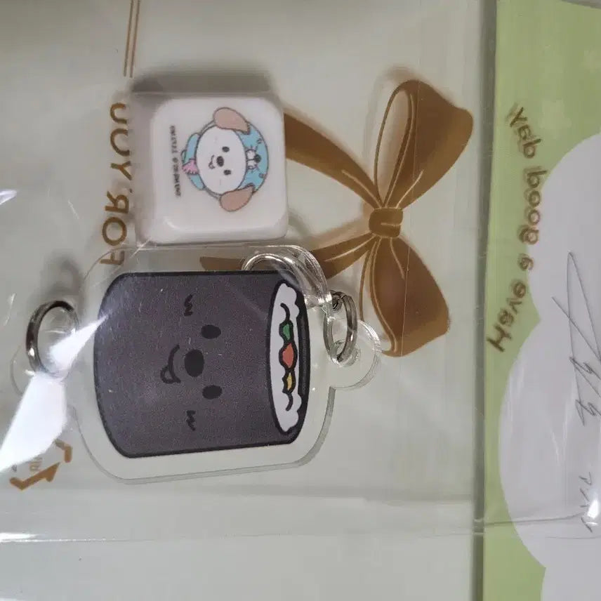[BUNJANG] RIIZE Anton Tokyo Rise Cafe Can Badge &amp; Bonobono Limited Keycap Bundle Set / 급처/일괄/앤톤 도쿄 라이즈카페 캔뱃지/보노보노 한정 키캡