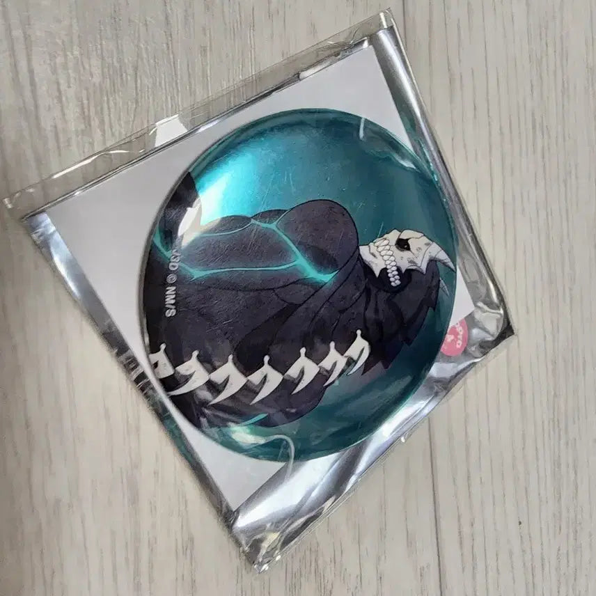 [BUNJANG] Kaiju No. 8 Badge / 괴수 8호 뱃지