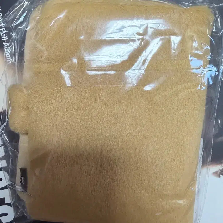 [BUNJANG] Petit Mels Plush Collect Book - K-Photocards Included / (미개봉) 쁘띠멀즈 플러시 콜렉트 북 - 케 포카O