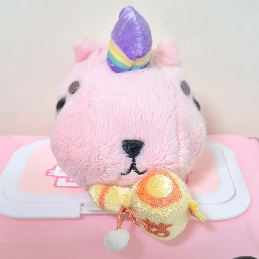 [BUNJANG] Classic Vintage Eyebrows Capybara Mascot Plush Doll / 고전 빈티지 그레이 눈썹 핑크 분홍 카피바라상 마스코트 인형