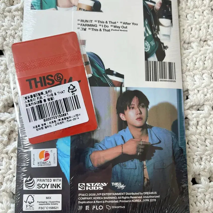 [BUNJANG] Stray Kids Changbin This &amp; That Album Lucky Draw Photocard / 스트레이키즈 this&amp;that 창빈 개인반 앨범+ 알라딘 포카