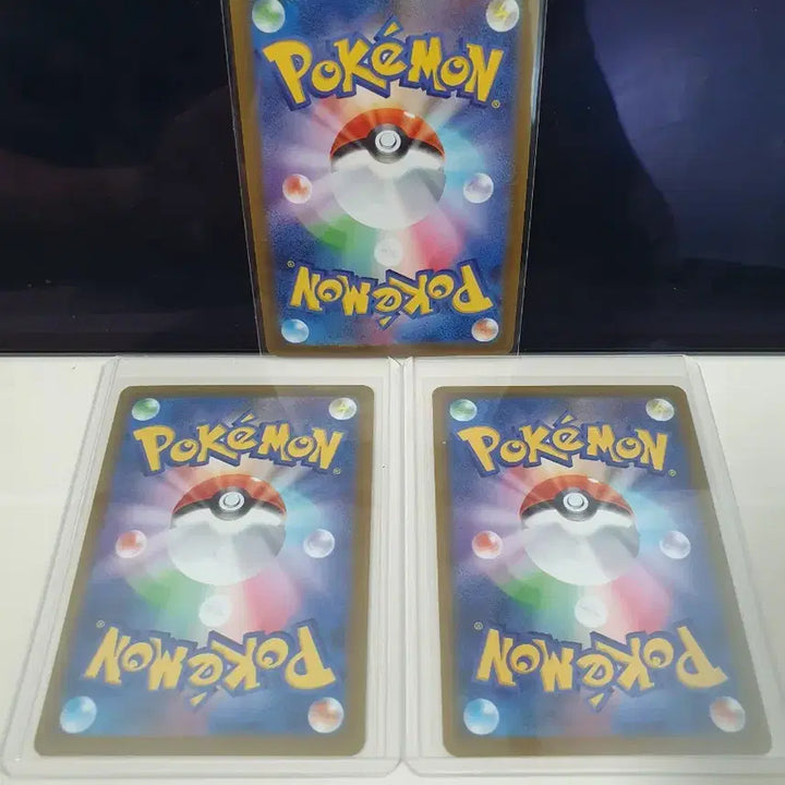 [BUNJANG] Pokemon Card Shattered Pikachu Holo + 2 Korean Cards / 포켓몬 카드 샤트 피카츄 홀로 + 일카 2장