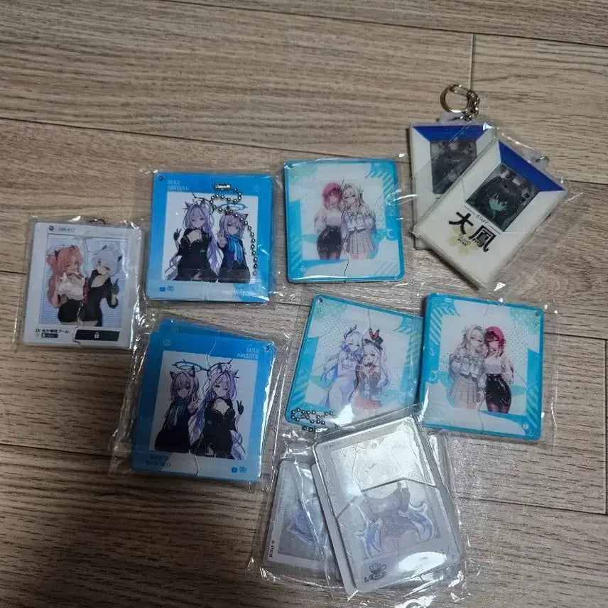 [BUNJANG] Multi-Game Character Acrylic Keyring and Photocard Set / 블루 아카이브벽람항로원신명일방주 키링