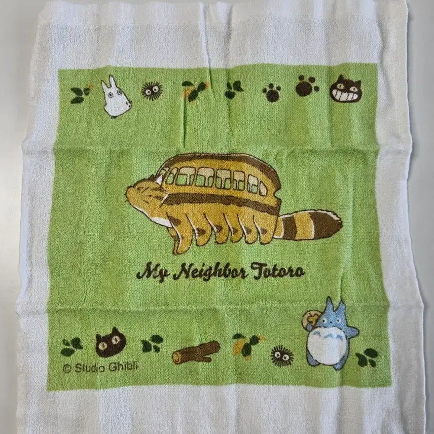 [BUNJANG] My Neighbor Totoro Handkerchief &amp; Case Set / 토토로 손수건&amp;케이스 세트