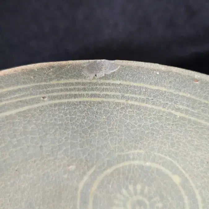 [BUNJANG] Authentic Goryeo Celadon White Inlaid Chrysanthemum Pattern Bowl / 진품 고려청자 백상감국화문 발 골동품