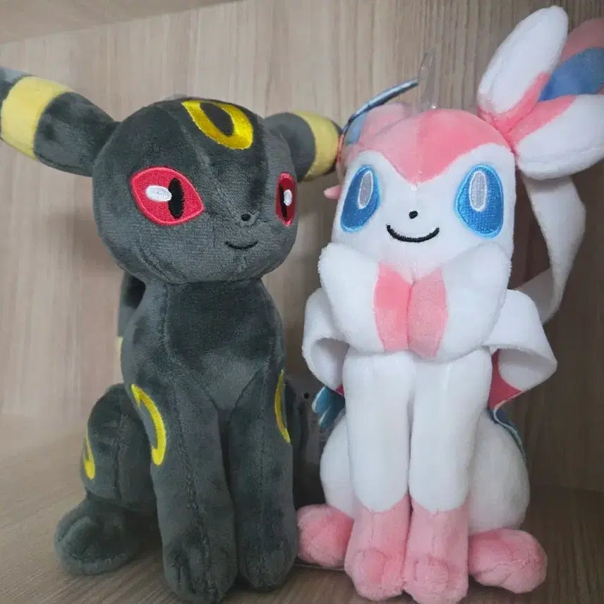 [BUNJANG] Pokemon Sylveon &amp; Umbreon Plush Doll Set / 포켓몬 일포센 님피아 블래키 인형 판매합니다