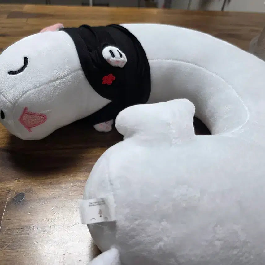 [BUNJANG] Hwasan Returns Baekah Neck Pillow / 화산귀환 백아 목베개 단독 상품