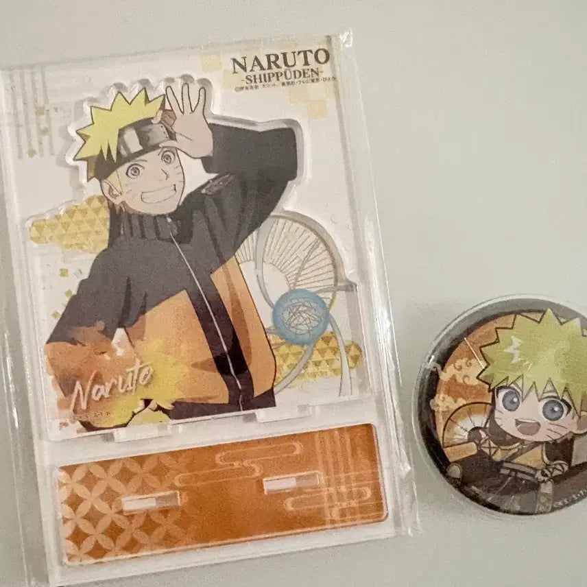 [BUNJANG] Naruto AkustA Acrylic Stand &amp; Can Badge Bundle Set / 나루토 아쿠스타 아크릴 스탠드 캔뱃지