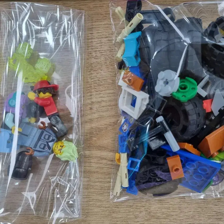 [BUNJANG] LEGO Hidden Side 70428 Monster Truck / 레고 히든사이드 70428 몬스터트럭