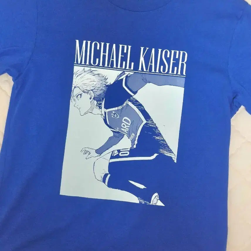 [BUNJANG] Blue Lock x Uniqlo Michael Kaiser T-Shirt / 블루록 유니클로 M 미하엘 카이저 티셔츠 반팔티 원화