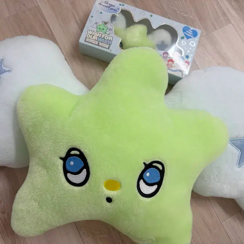 [BUNJANG] NCT WISH Wechuseal Cushion (Unsealed) + Wechuseal Plush Doll Bundle / 엔시티 위시 위츄 쿠션 단순개봉 양도(+위츄 인형 드려요)