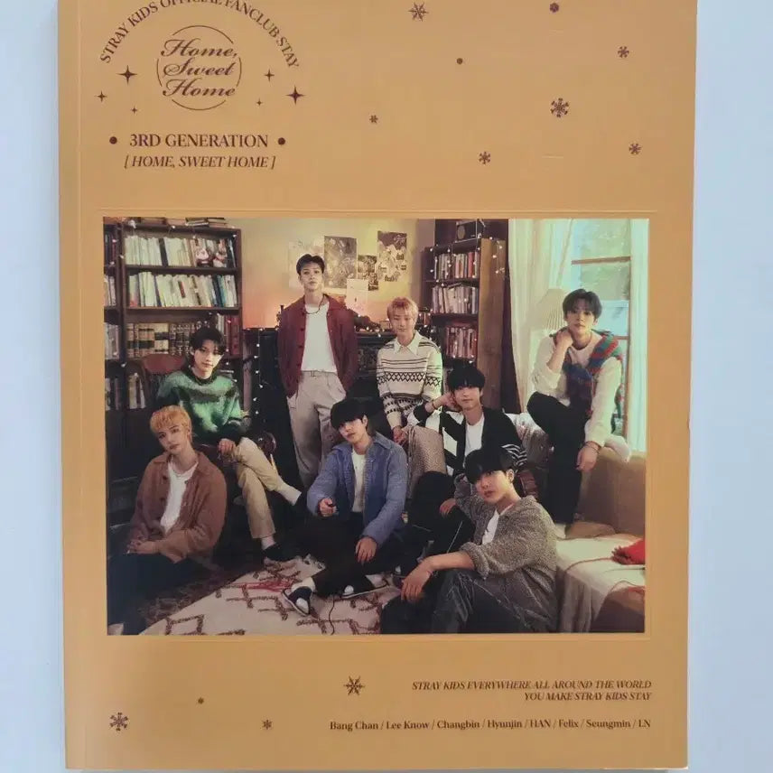 [BUNJANG] Stray Kids 3rd Fanclub Kit Homesweet Home Photobook / 스트레이키즈 3기 팬클럽 키트 홈스윗홈