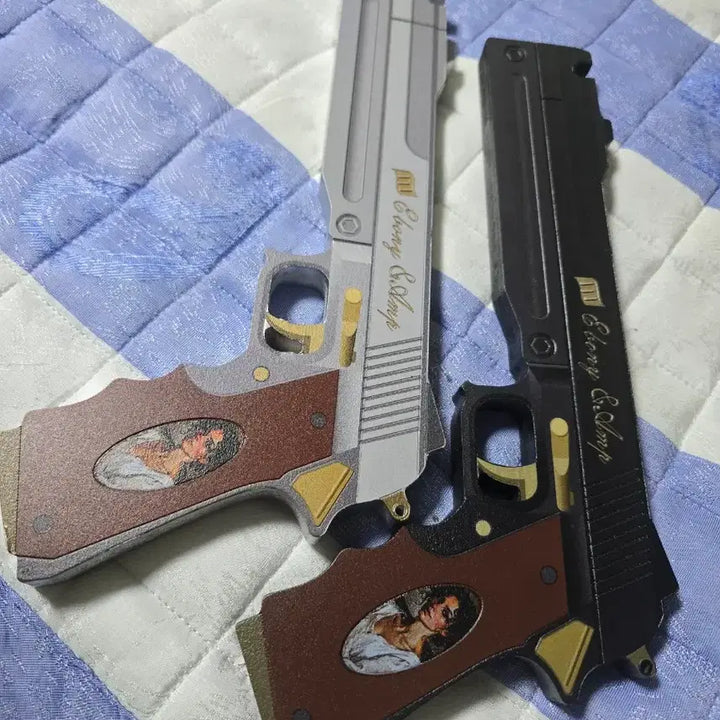 [BUNJANG] Devil May Cry Dante Gun Replica / 데빌메이크라이 단테 총 장식 팝니다