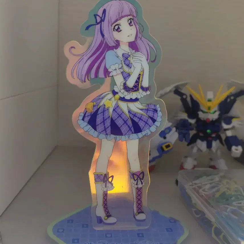 [BUNJANG] Strap-ara V Square Sumire Acrylic Stand / (급전)스타파라 브이스퀘어 스미레 아크릴 판매