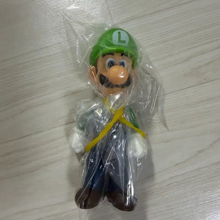 [BUNJANG] Super Mario Luigi Figure (Approx. 12cm) / 슈퍼마리오 루이지 약 12cm 피규어