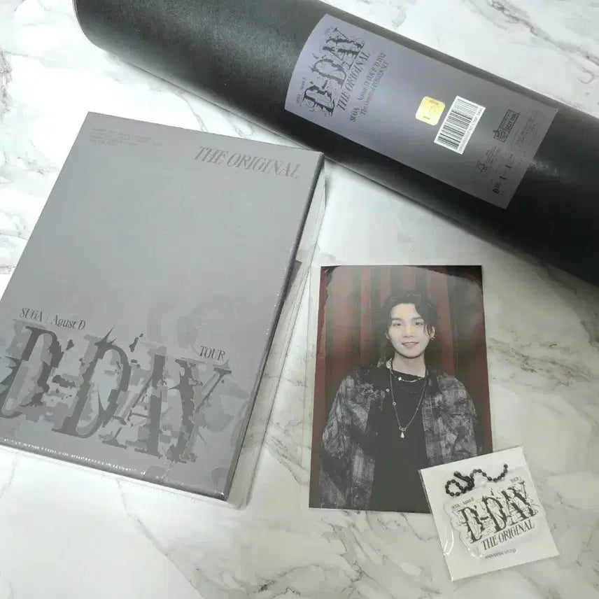 [BUNJANG] SUGA D-DAY Dicoco Lucky Draw Photocard Bundle Set / 슈가 디데이 디코 특전포함 미개봉 D-day 디코