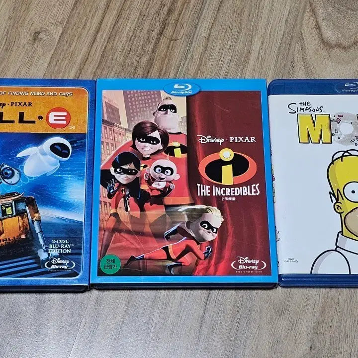 [BUNJANG] Wall-E, The Incredibles, The Simpsons Movie Blu-ray 3-Disc Set / 월E / 인크레더블 / 심슨 가족 블루레이 3종 세트