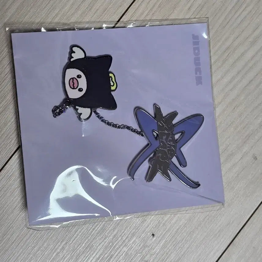 [BUNJANG] Xdinary Heroes Summer Concert Jiduk Badge / 엑스디너리히어로즈 썸머콘 지덕 뱃지