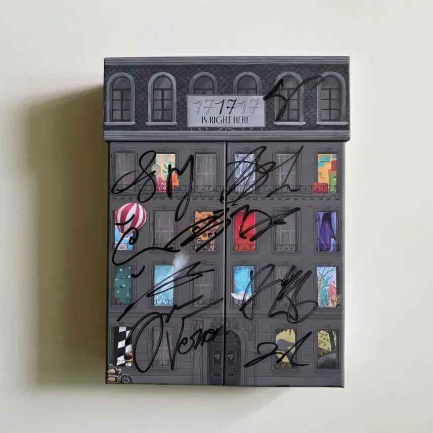 [BUNJANG] SEVENTEEN 17 IS RIGHT HERE Signed Album / 세븐틴 마에스트로 싸인앨범 판매합니다.