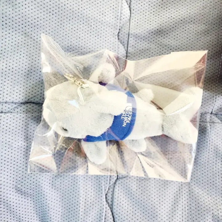 [BUNJANG] The North Face Baby Shark Doo Doo Doo Plush Keychain / 노스페이스  애기상어 뚜루