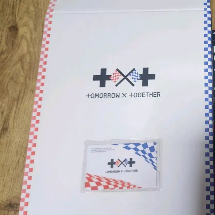 [BUNJANG] TXT MOA Photobook / 투모로우바이투게더 MOA 포토북