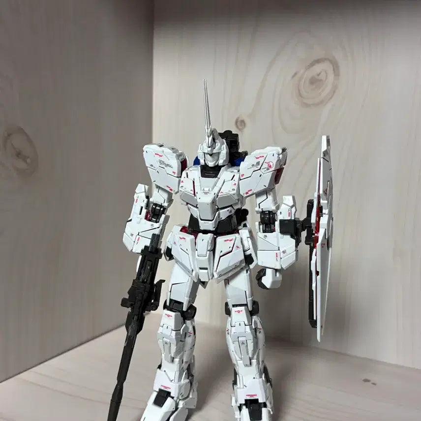 [BUNJANG] Bandai RG Unicorn Gundam / rg 유니콘 건담 판매합니다.